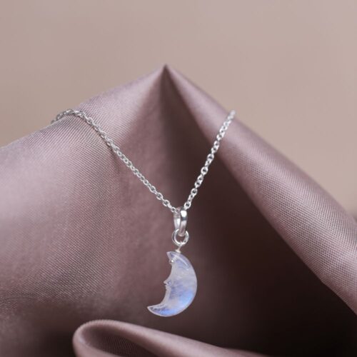 Halfmoon Rainbow moonstone Pendant