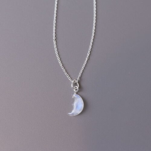 Halfmoon Rainbow moonstone Pendant